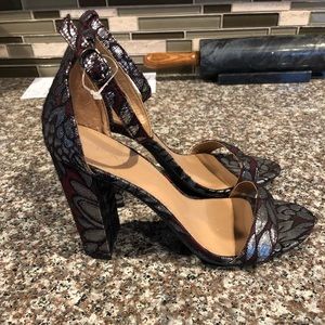 Merona heels size 8.5